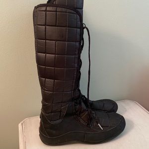 The North Face black High boots